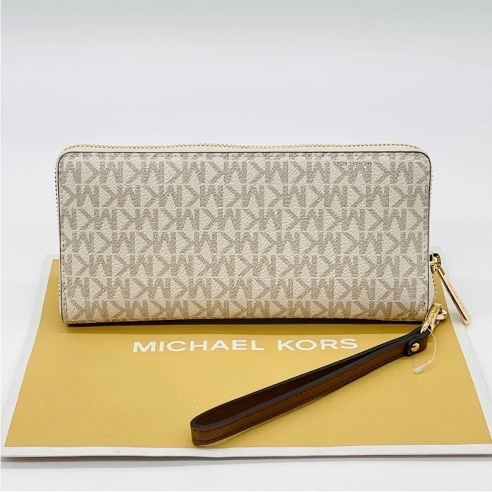 Michael Kors Large Continental Wallet
Wristlet Vanilla/Brown - Picture 5 of 9